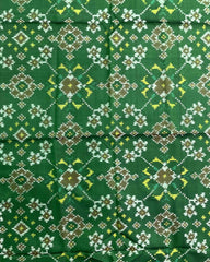 Green Navratan Patola Dupatta - SindhoiPatolaArt