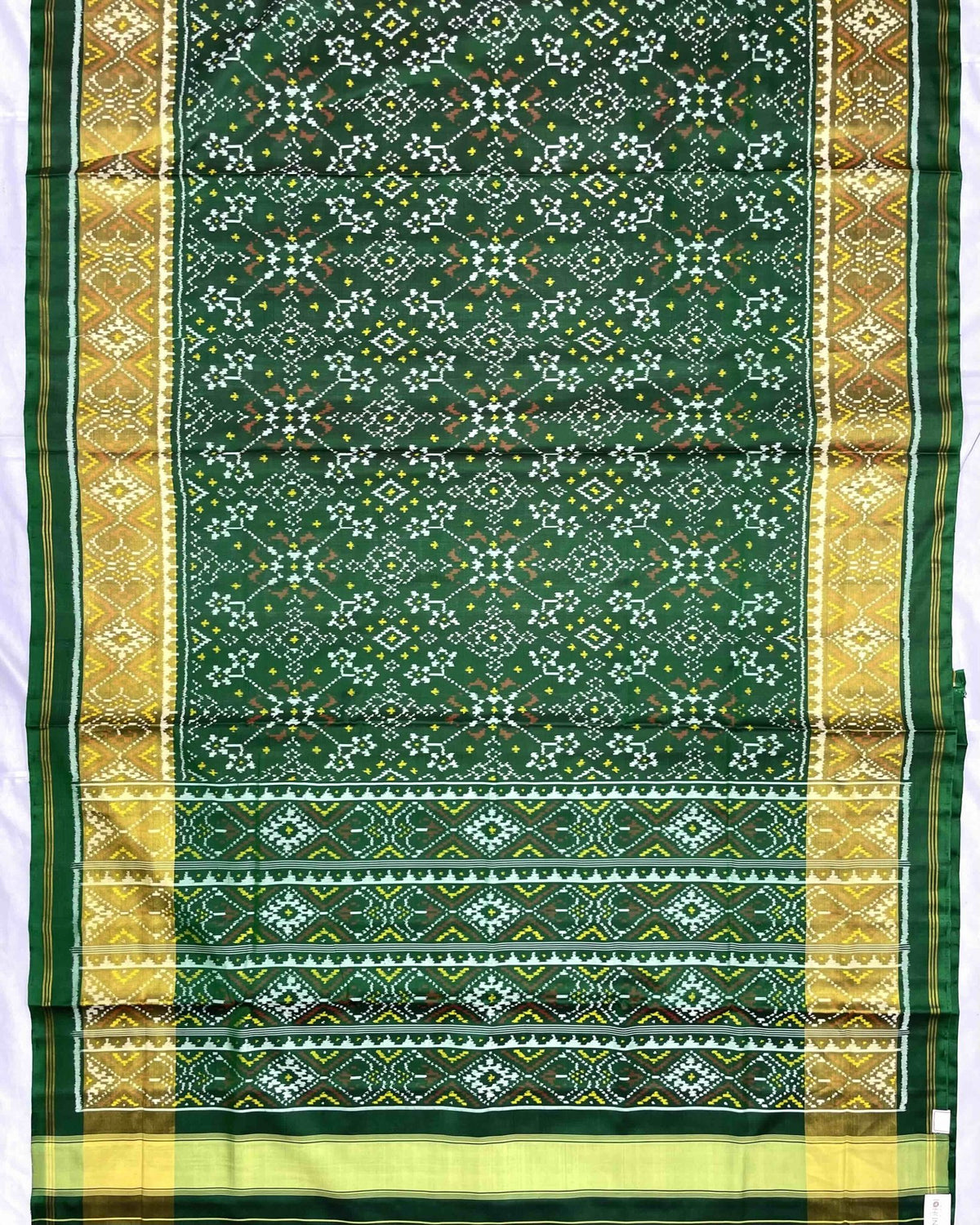 Green Navratan Patola Saree - SindhoiPatolaArt