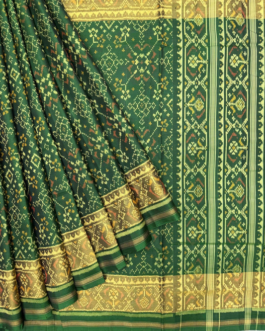 Green Navratan Patola Saree - SindhoiPatolaArt