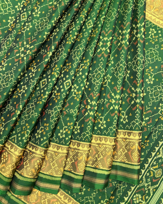 Green Navratan Patola Saree - SindhoiPatolaArt