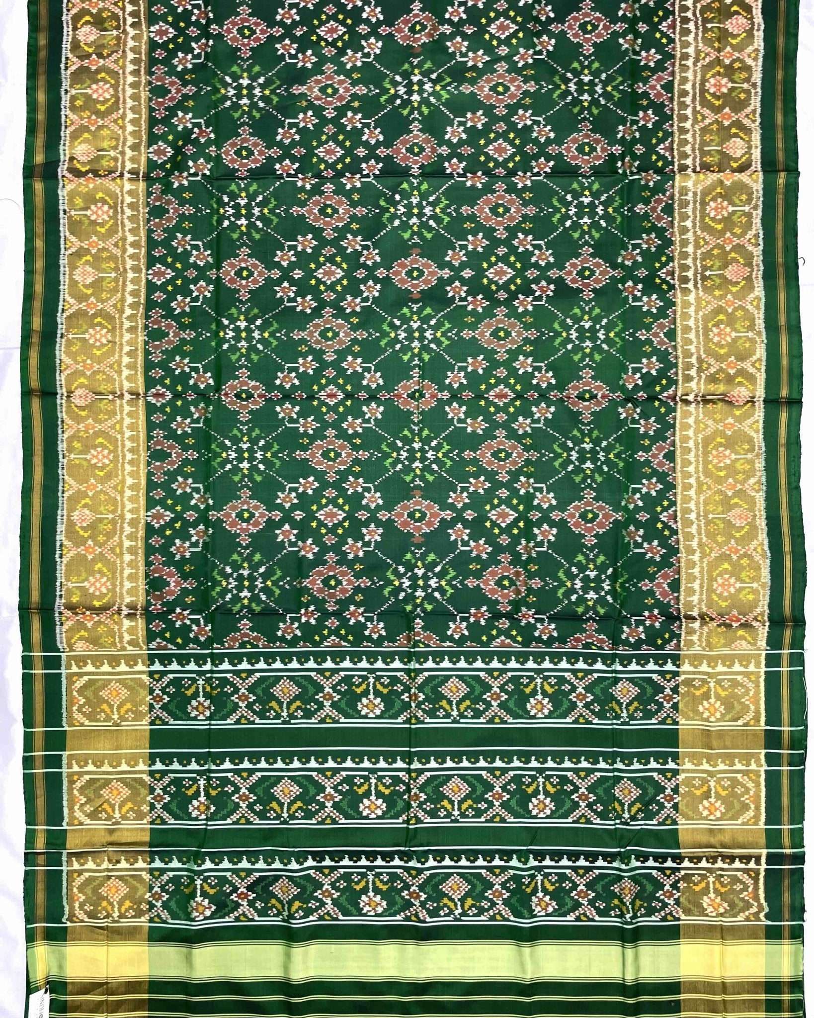 Green Navratan Patola Saree - SindhoiPatolaArt