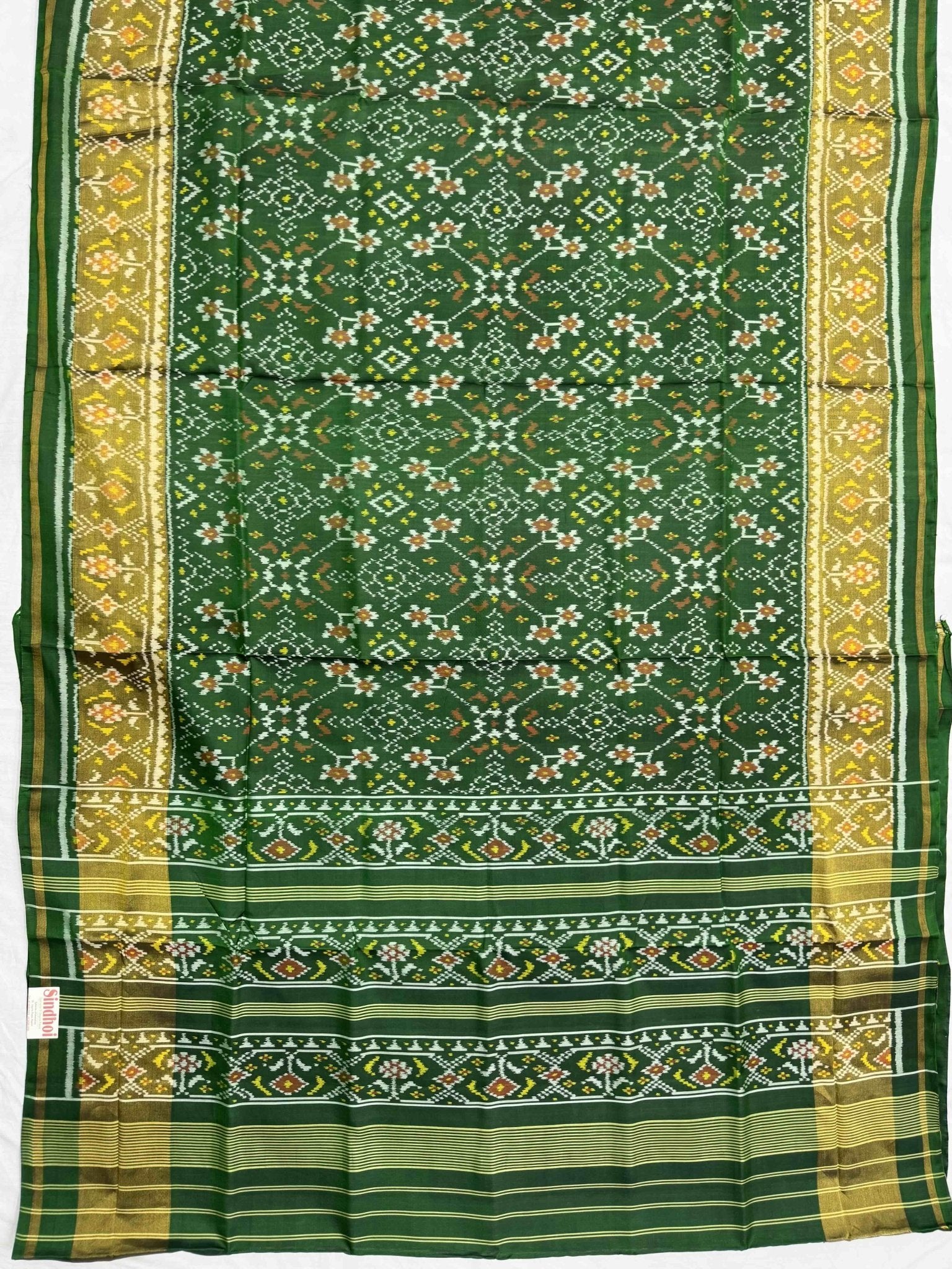 Green Navratan Rajkot Patola Saree - SindhoiPatolaArt