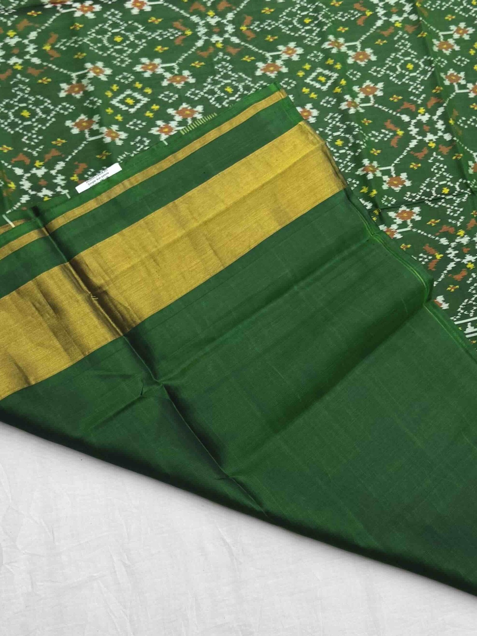 Green Navratan Rajkot Patola Saree - SindhoiPatolaArt