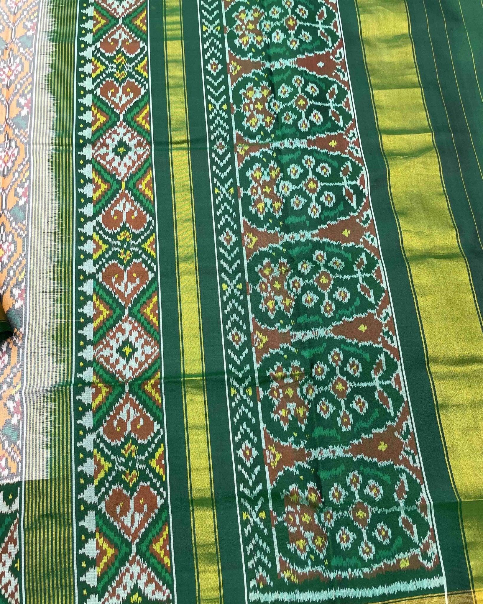 Green & Orange Flower Designer Patola Saree - SindhoiPatolaArt