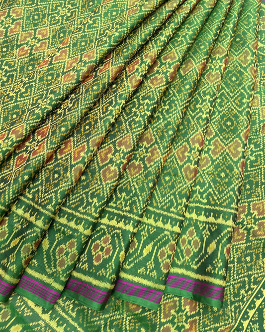 Green panchanda design Patola saree - SindhoiPatolaArt