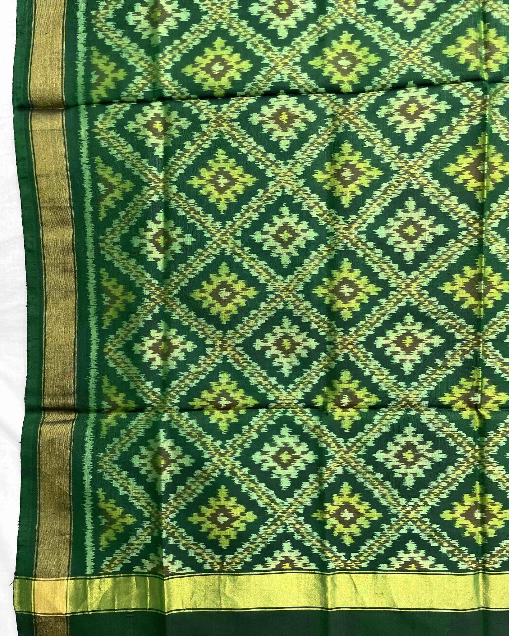 Green Panchanda Patola Dupatta - SindhoiPatolaArt