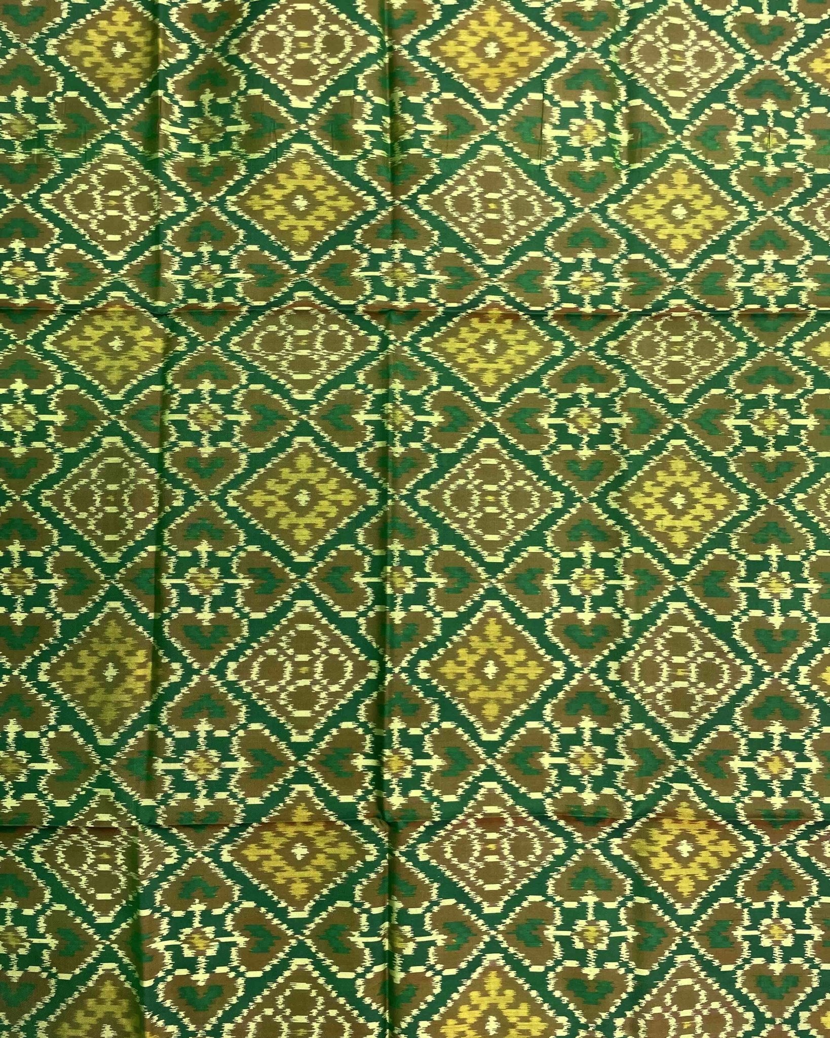 Green Panchanda Patola Dupatta - SindhoiPatolaArt