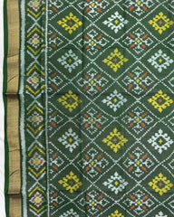 Green Panchanda Patola Dupatta - SindhoiPatolaArt