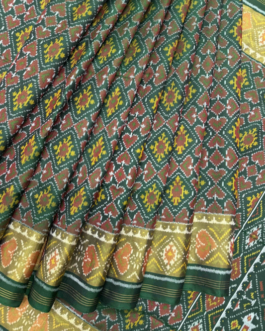 Green Panchanda Patola Saree - SindhoiPatolaArt