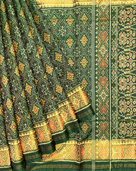 Green Panchanda Patola Saree - SindhoiPatolaArt