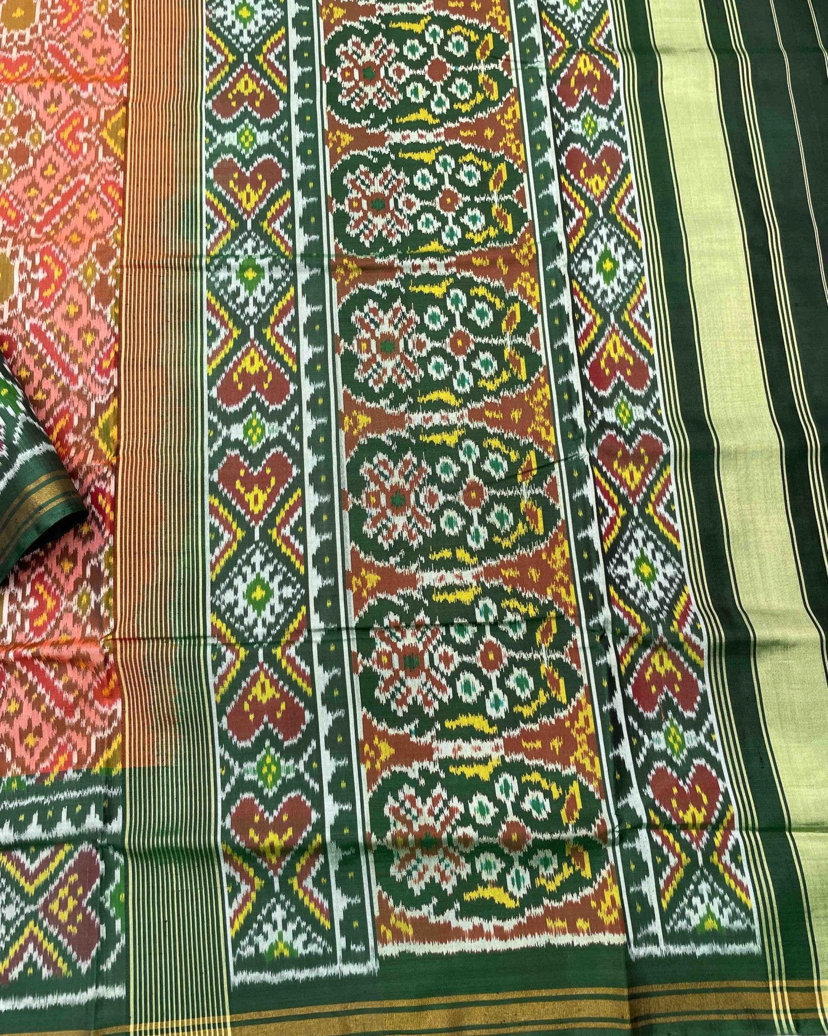 Green & Peach Manekchowk Designer Patola Saree - SindhoiPatolaArt