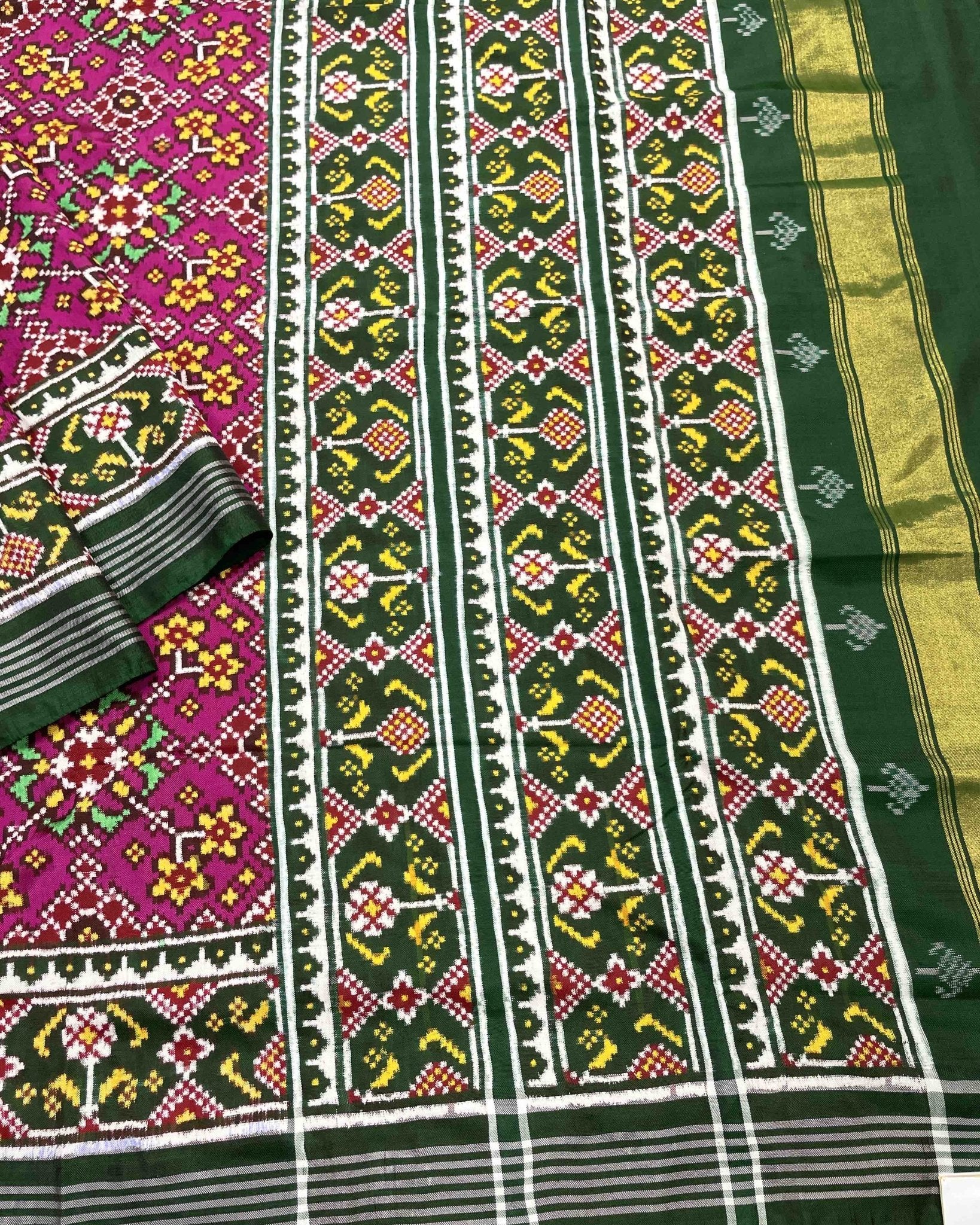 Green & Pink Navratan Double Ikat Patola Saree - SindhoiPatolaArt