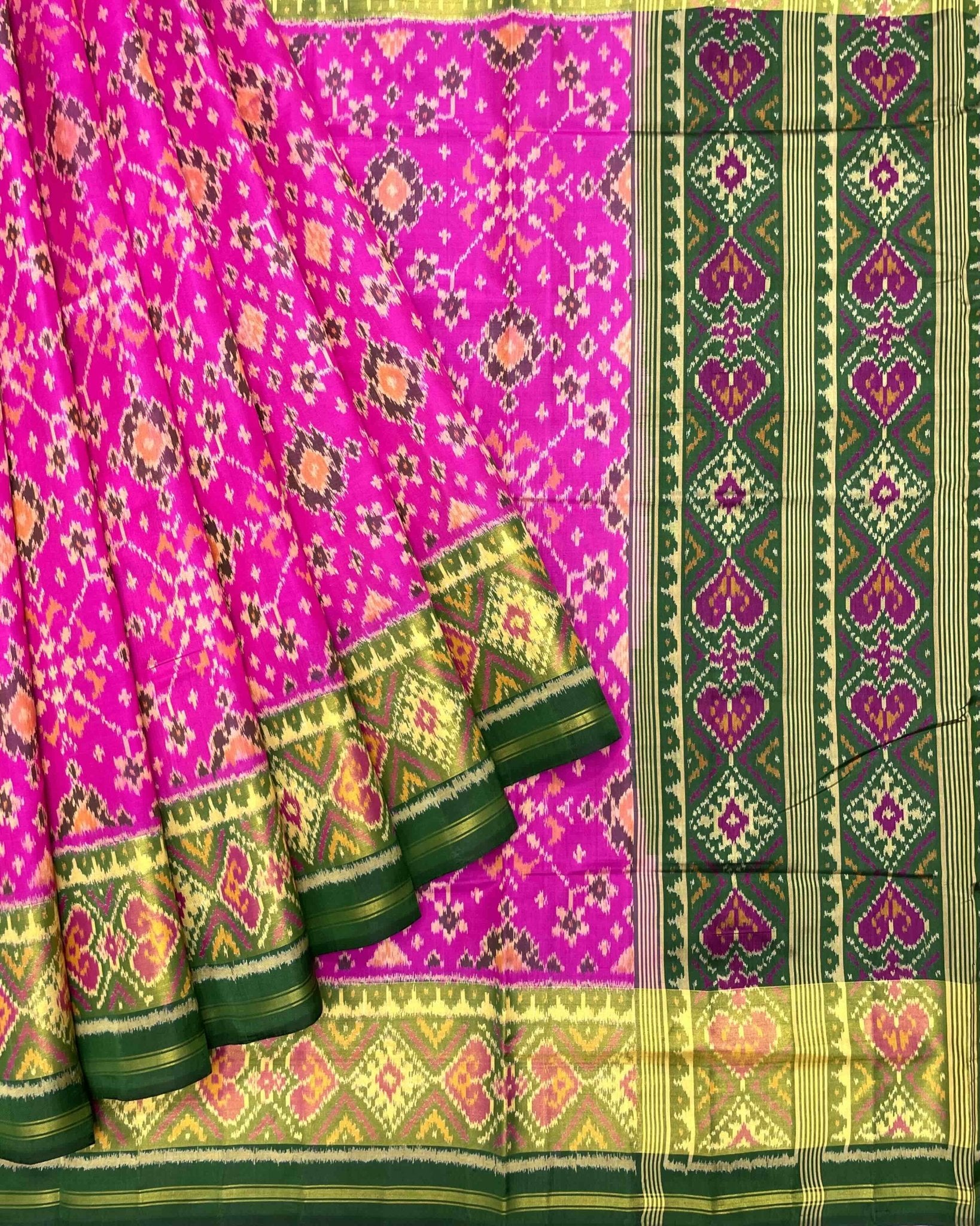 Green & Pink Navratan Patola Saree - SindhoiPatolaArt