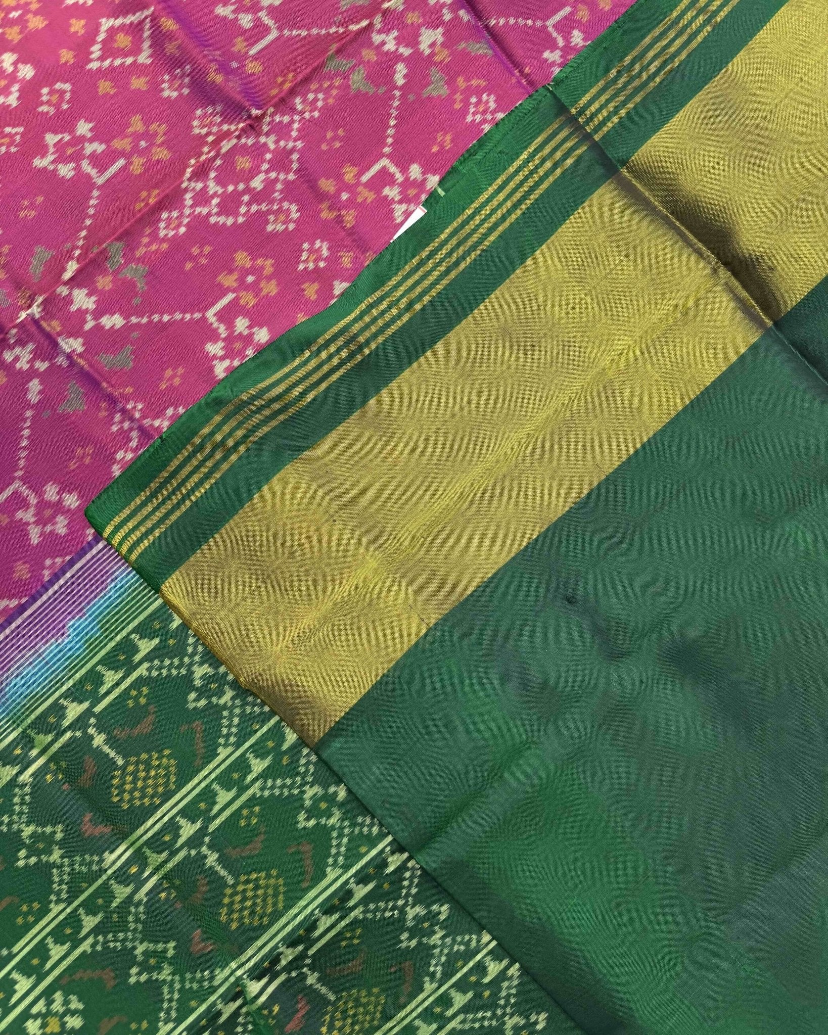 Green & Pink Navratan Patola Saree - SindhoiPatolaArt