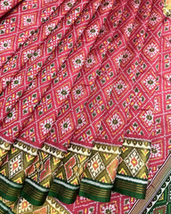 Green & Red Pink Panchanda Patola Saree - SindhoiPatolaArt