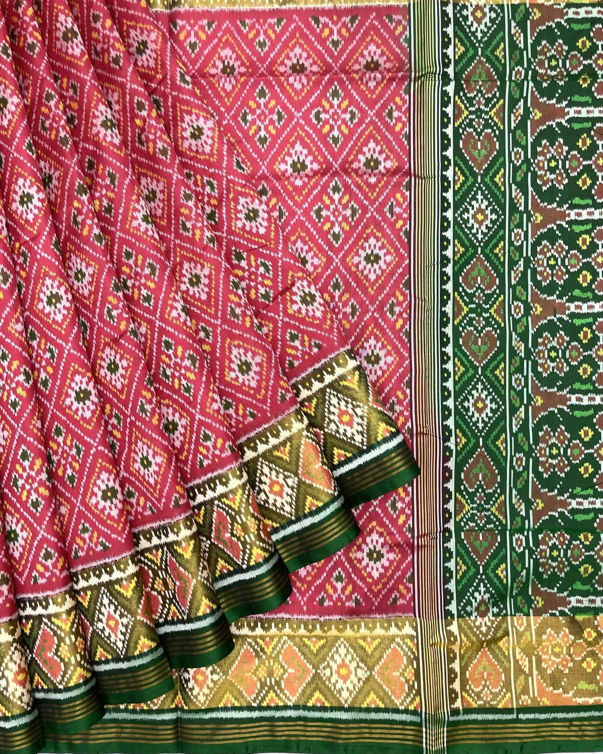 Green & Red Pink Panchanda Patola Saree - SindhoiPatolaArt