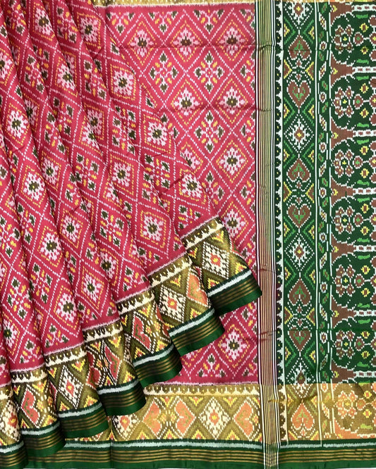 Green & Red Pink Panchanda Patola Saree - SindhoiPatolaArt