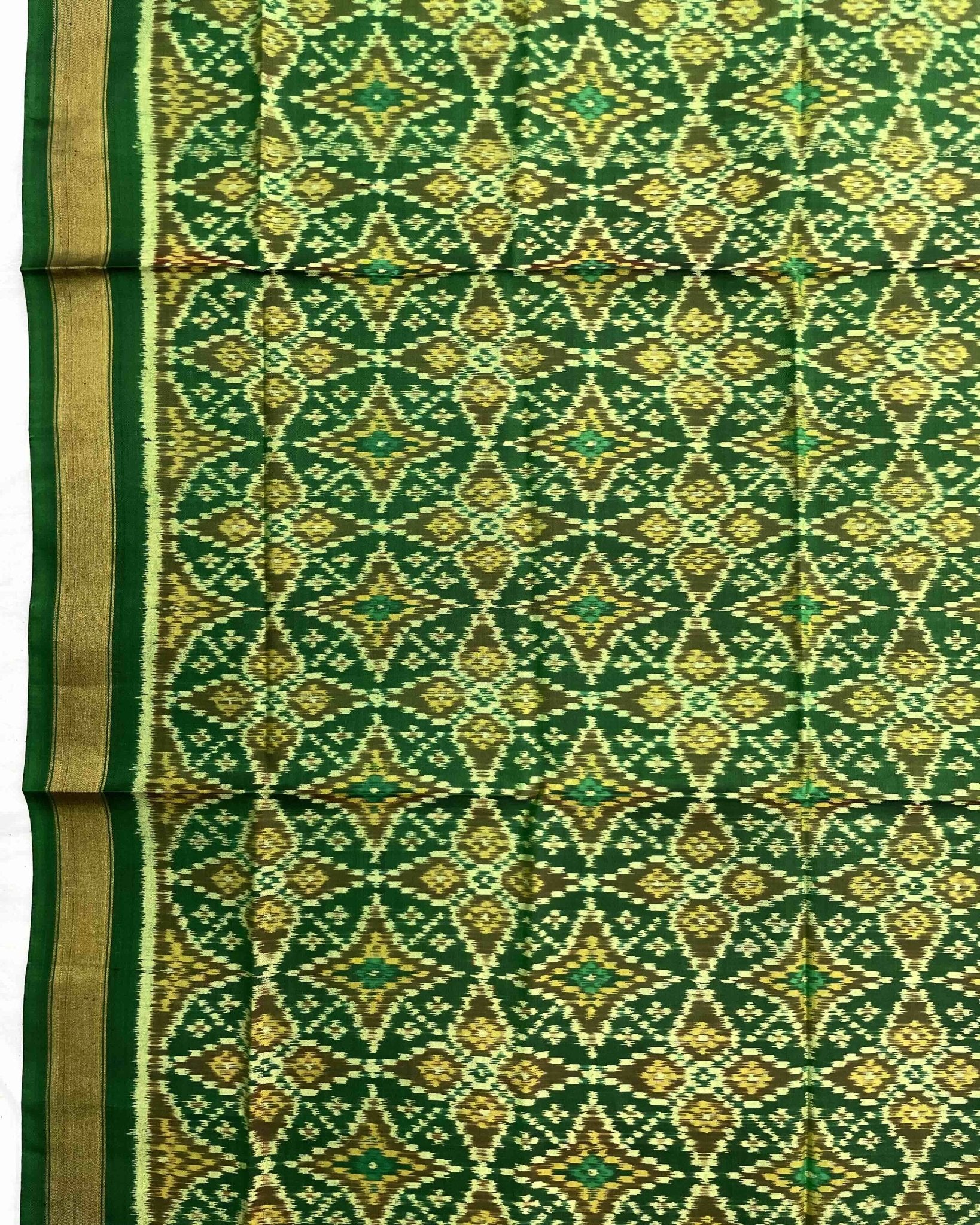 Green Solsitara Design Patola Dupatta - SindhoiPatolaArt