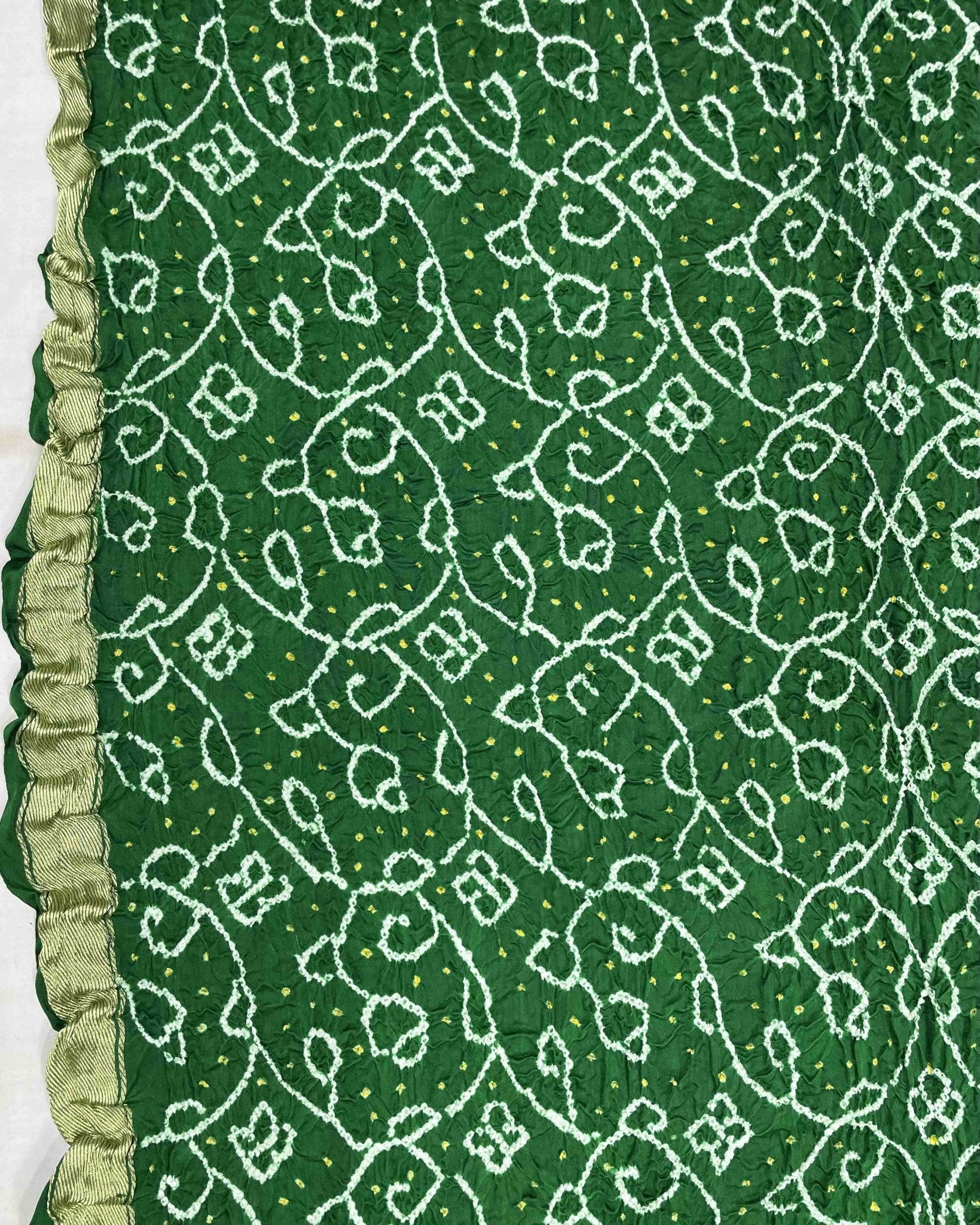 Green with Chex Pallu Gajji Silk Bandhani Saree - SindhoiPatolaArt