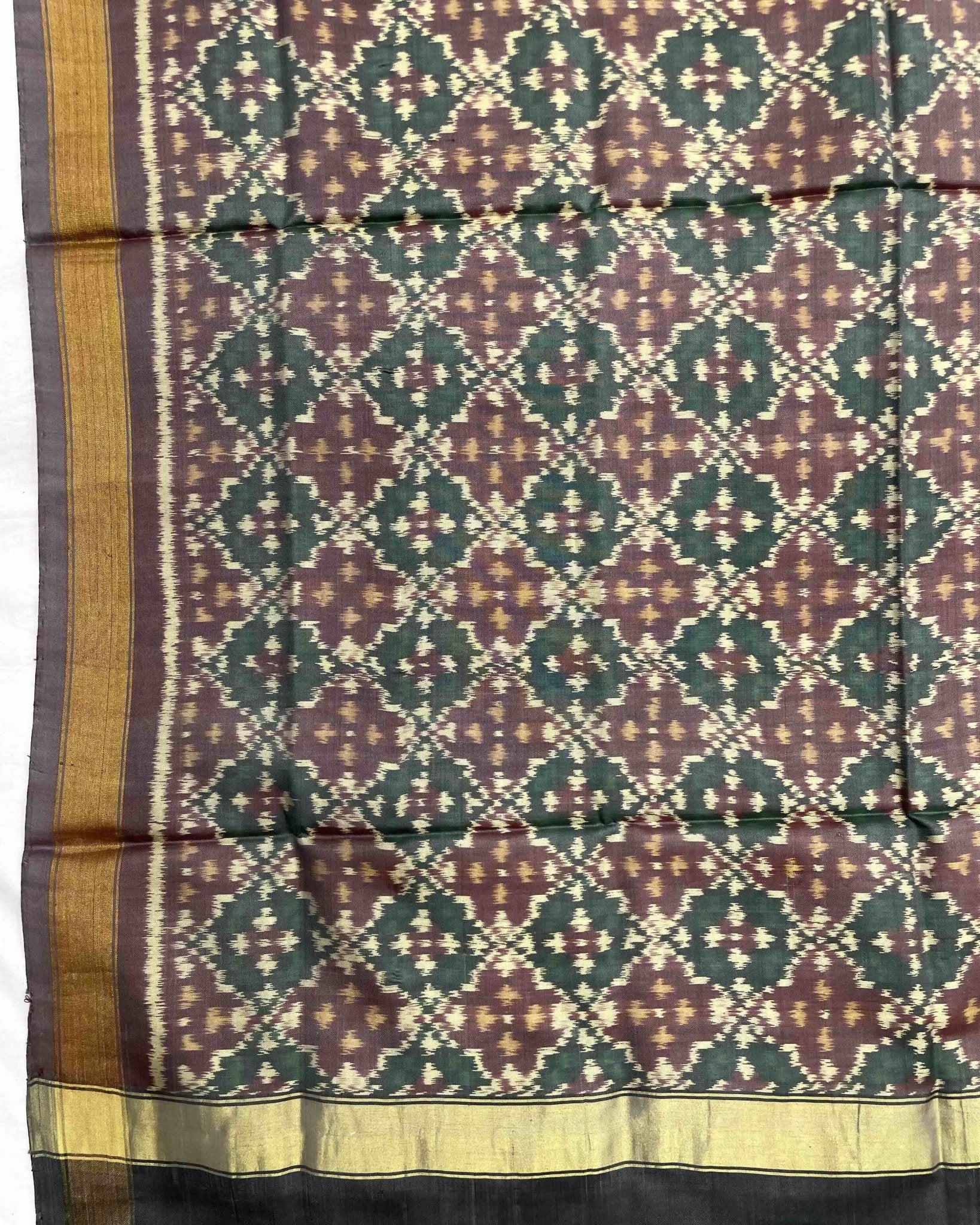 Grey Buttonful Design Patola Dupatta - SindhoiPatolaArt