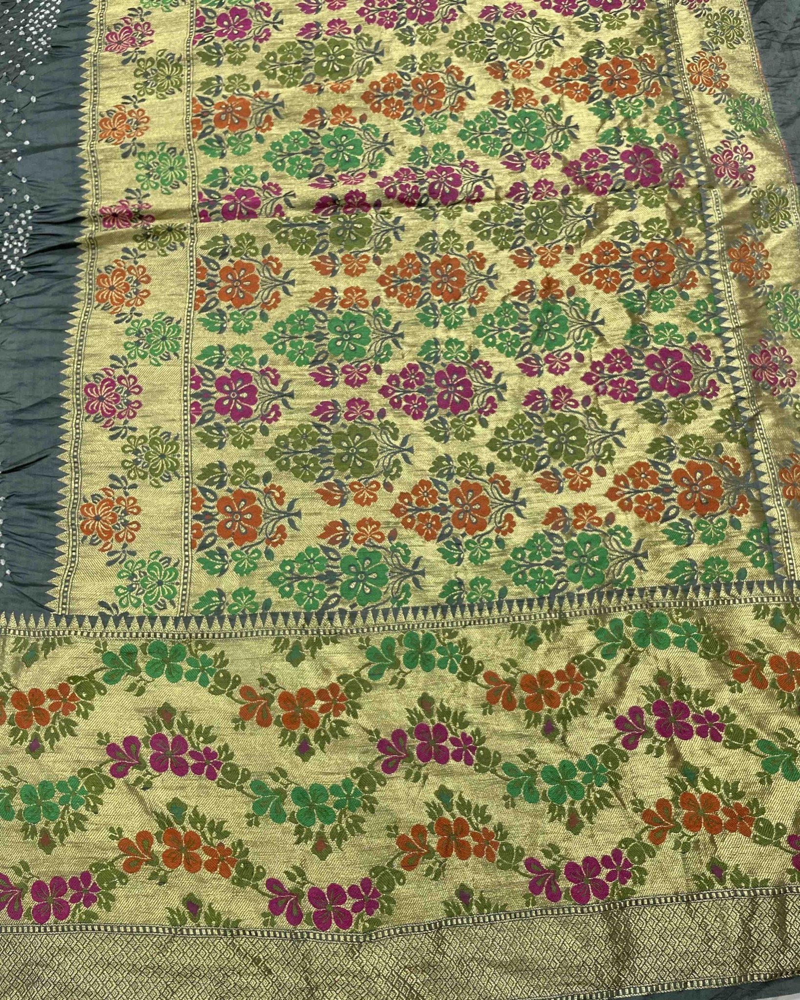 Grey & Pink Silk Banarasi Tilfi Bandhani Saree - SindhoiPatolaArt