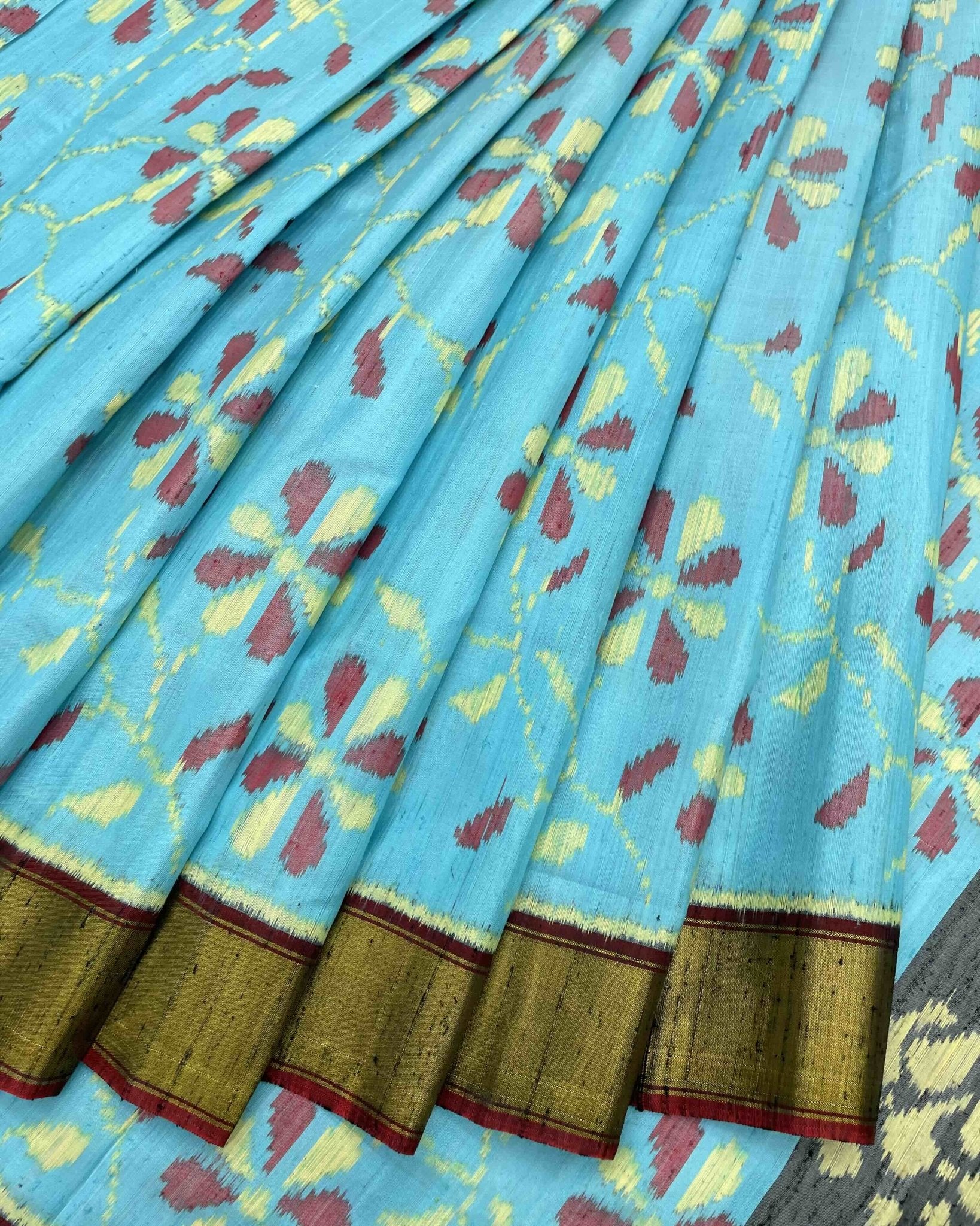 Grey & Sky Blue Fancy Flower Raw Silk Patola Saree - SindhoiPatolaArt