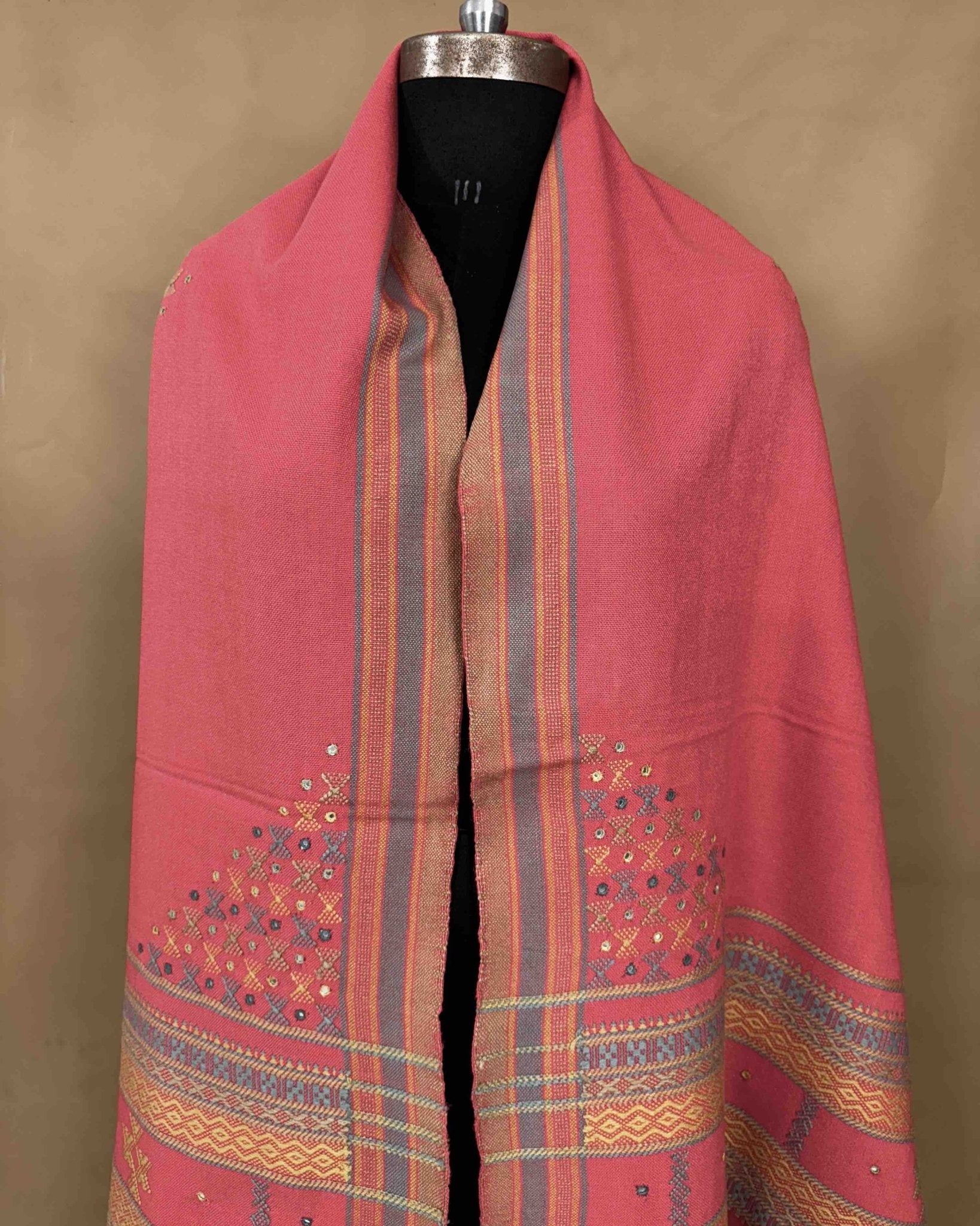 Light Pink Butta Mirror & Corner Mirror Kutchi Woolen Shawl - SindhoiPatolaArt