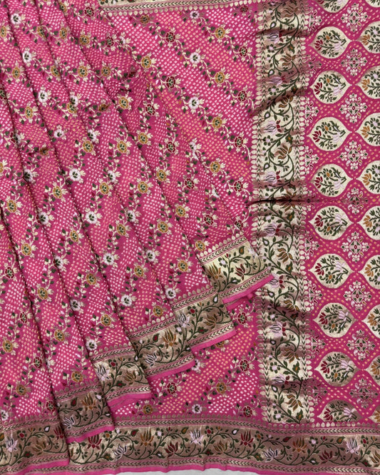 Light Pink Georgette Khaddi Bandhani Saree - SindhoiPatolaArt