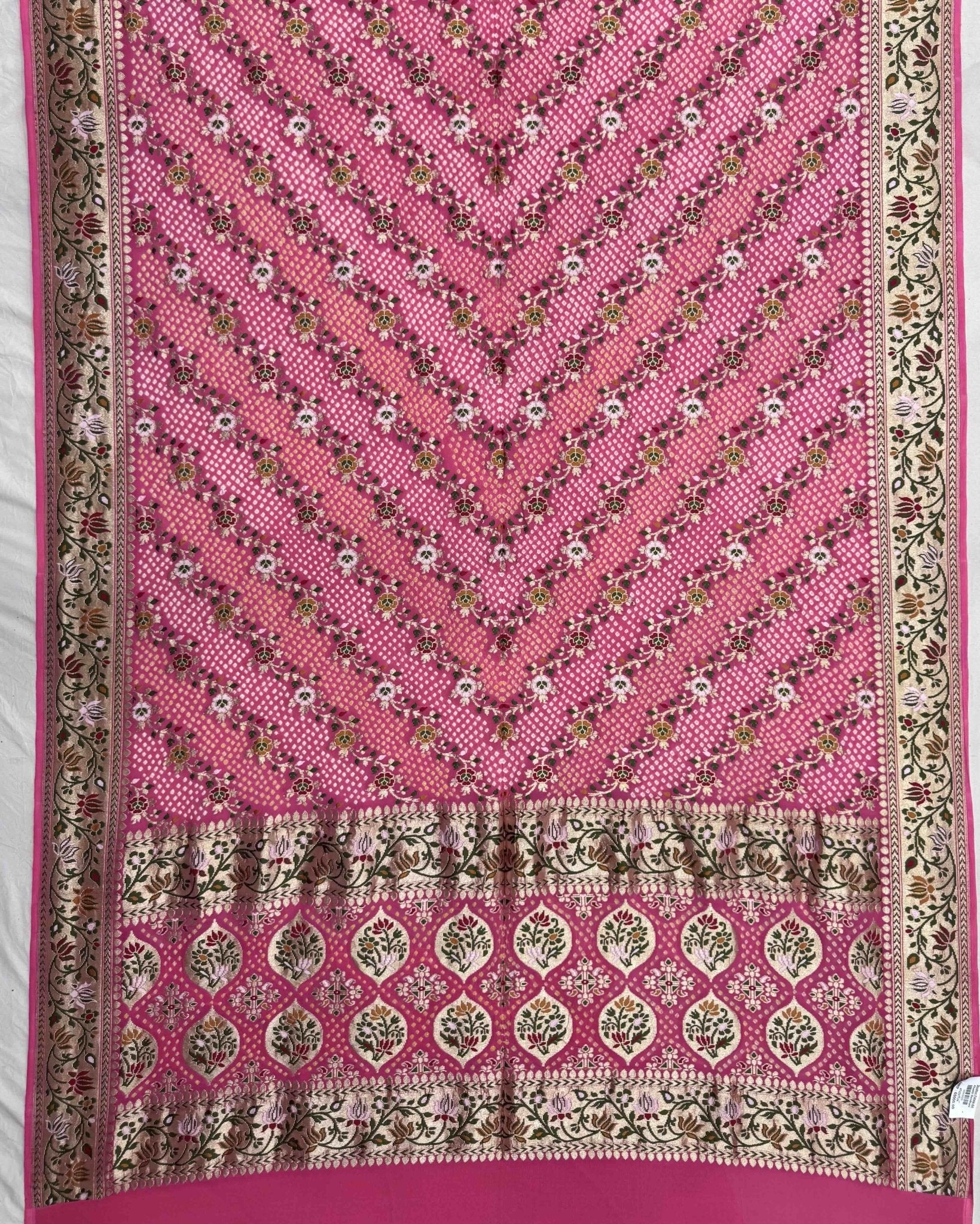 Light Pink Georgette Khaddi Bandhani Saree - SindhoiPatolaArt