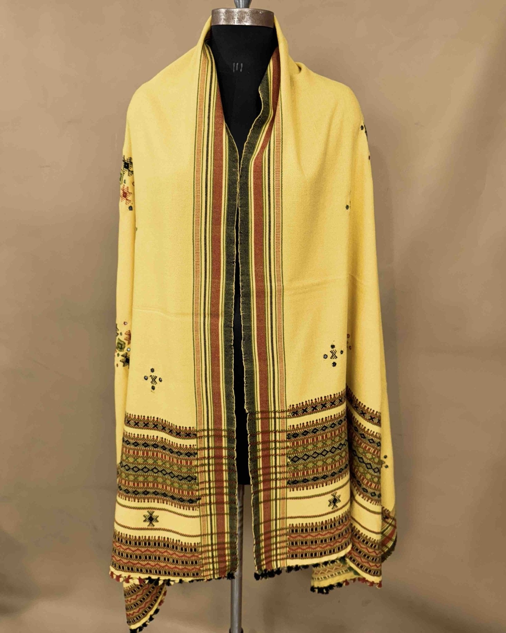 Light Yellow Chomukh Mirror Kutchi Woolen Shawl - SindhoiPatolaArt