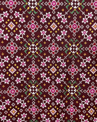 Maroon brown colour double ikat dupatta with navratna design - SindhoiPatolaArt