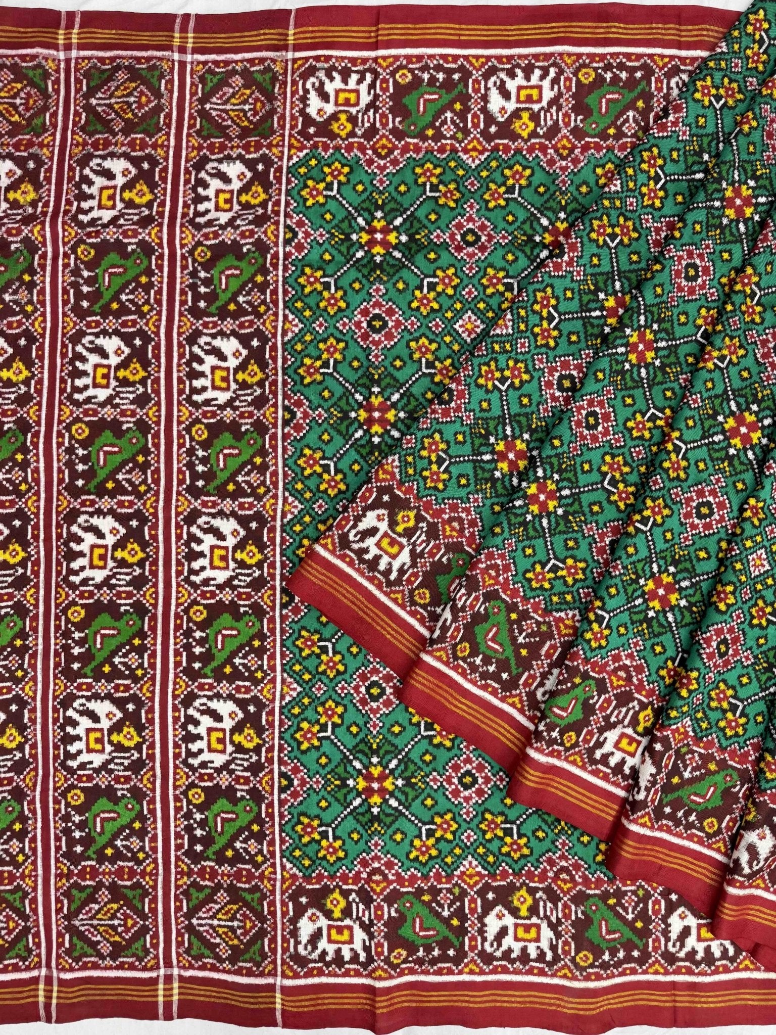 Maroon Green traditional Navratan Patan Patola - SindhoiPatolaArt