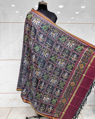 Maroon & Grey Narikunj Semi Double Ikat Patola Dupatta - SindhoiPatolaArt