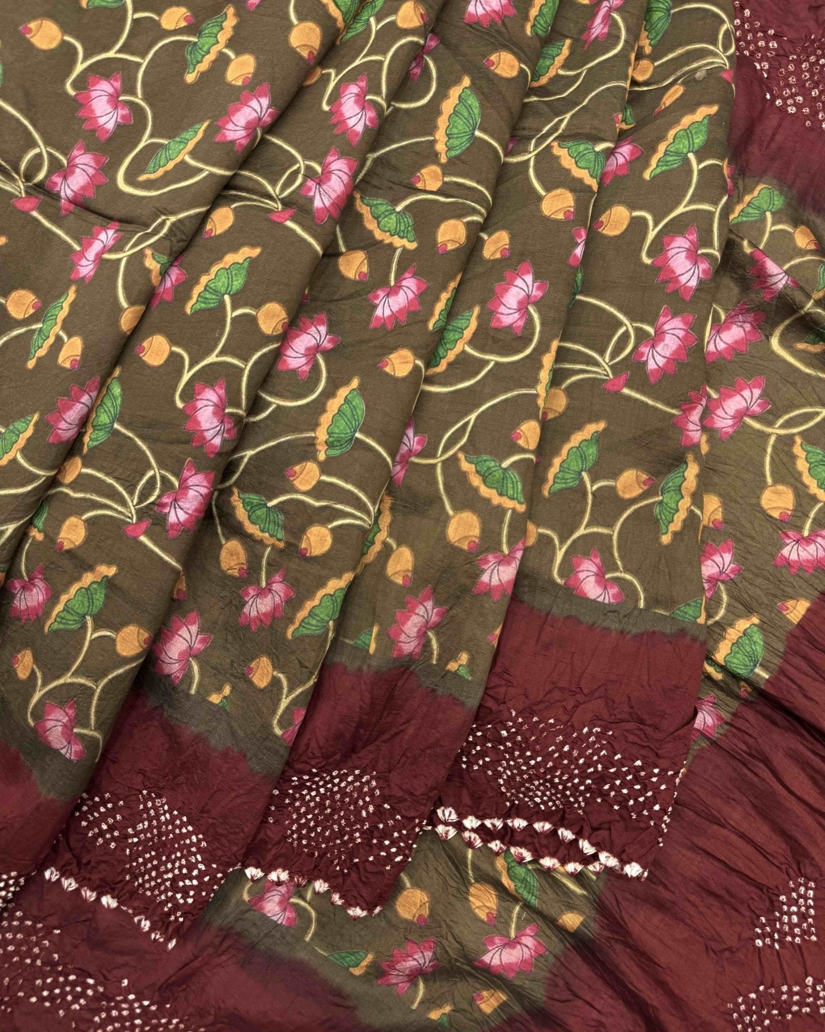 Maroon & Light Brown Picchwai Bandhani Saree - SindhoiPatolaArt