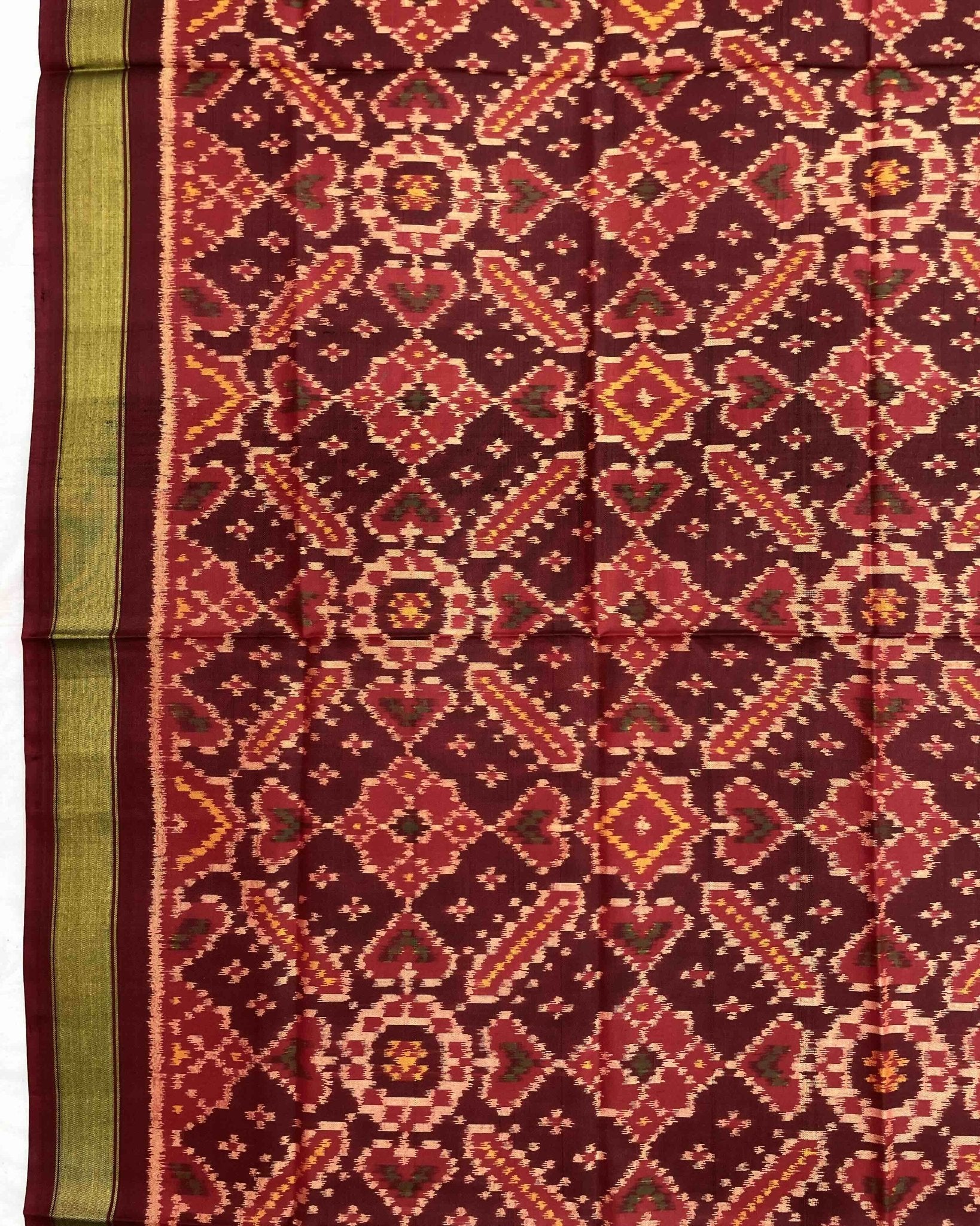 Maroon Manekchowk Patola Dupatta - SindhoiPatolaArt