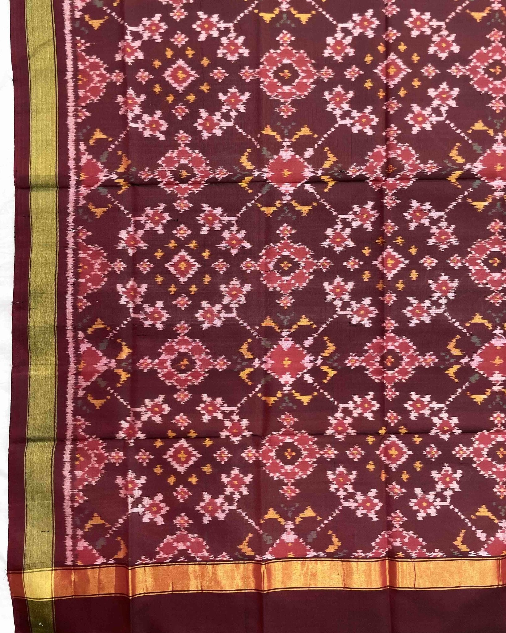 Maroon Navratan Patola Dupatta - SindhoiPatolaArt
