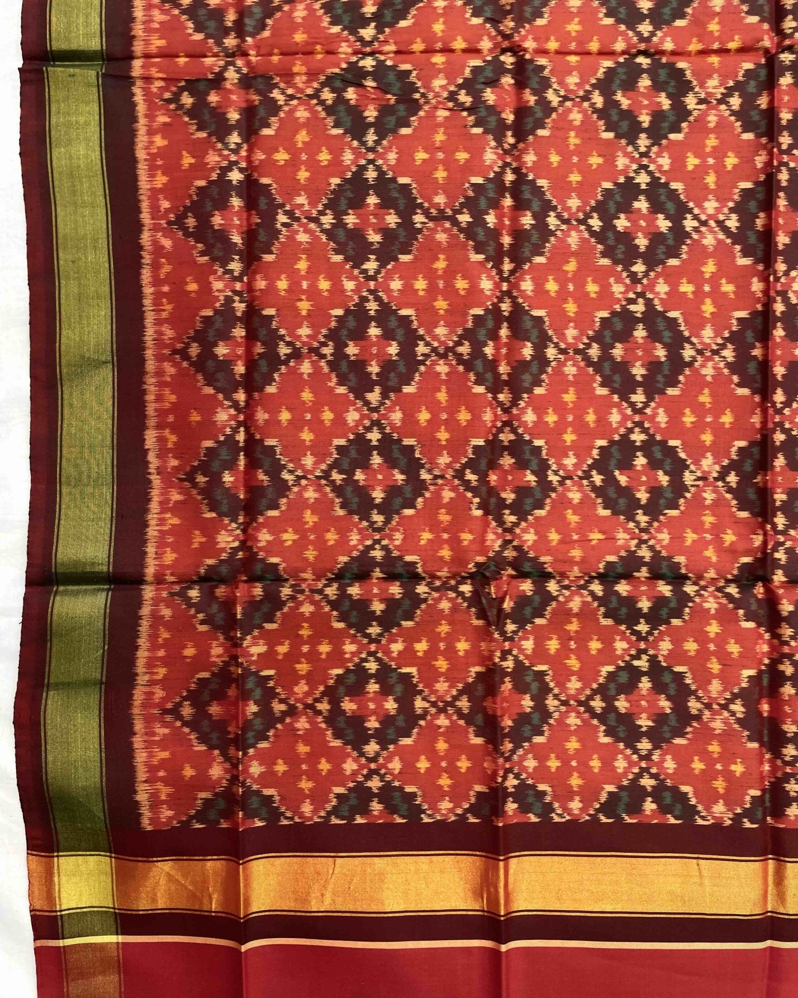 Maroon Red Buttonful Design Patola Dupatta - SindhoiPatolaArt