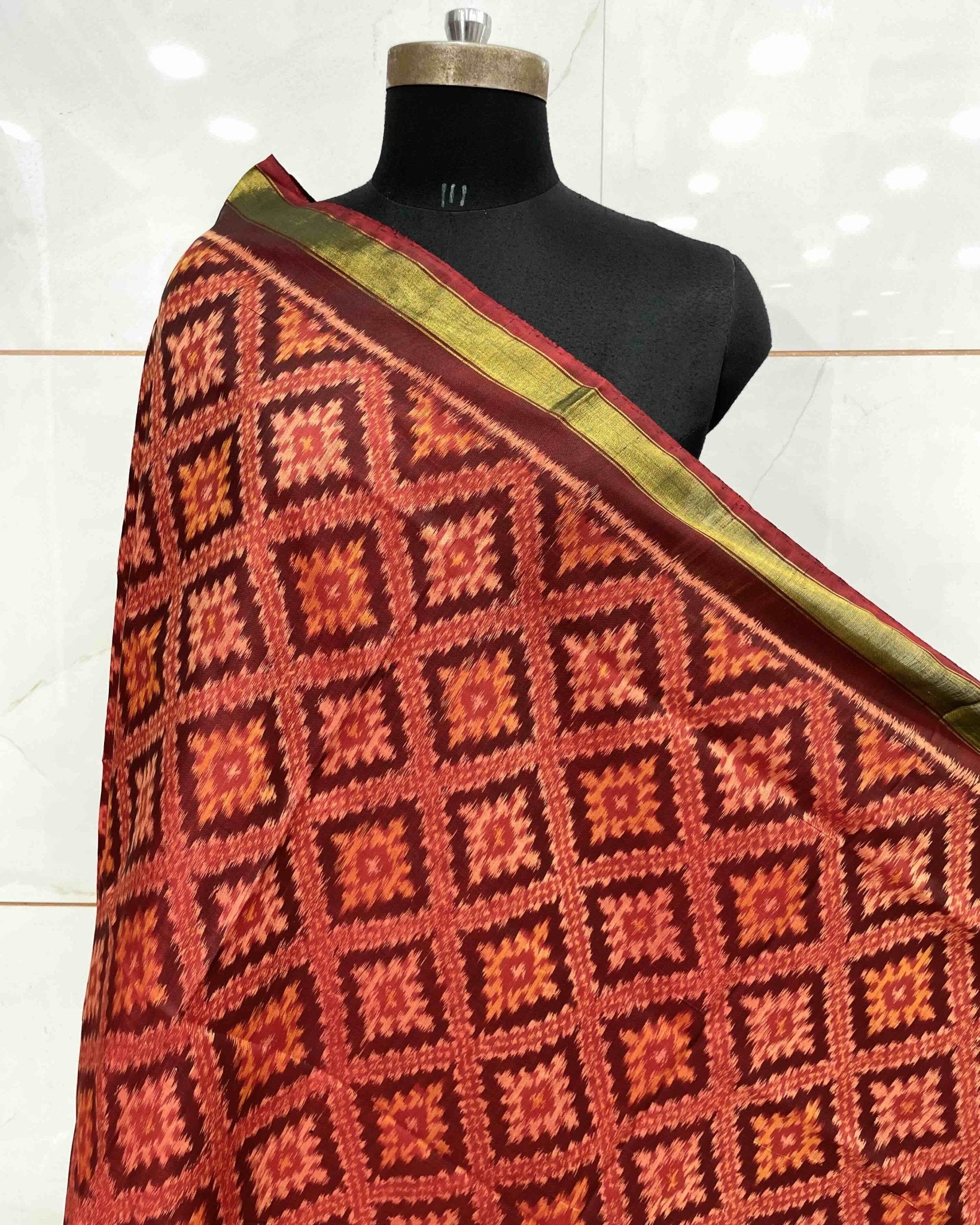 Maroon Red Panchanda Patola Dupatta - SindhoiPatolaArt