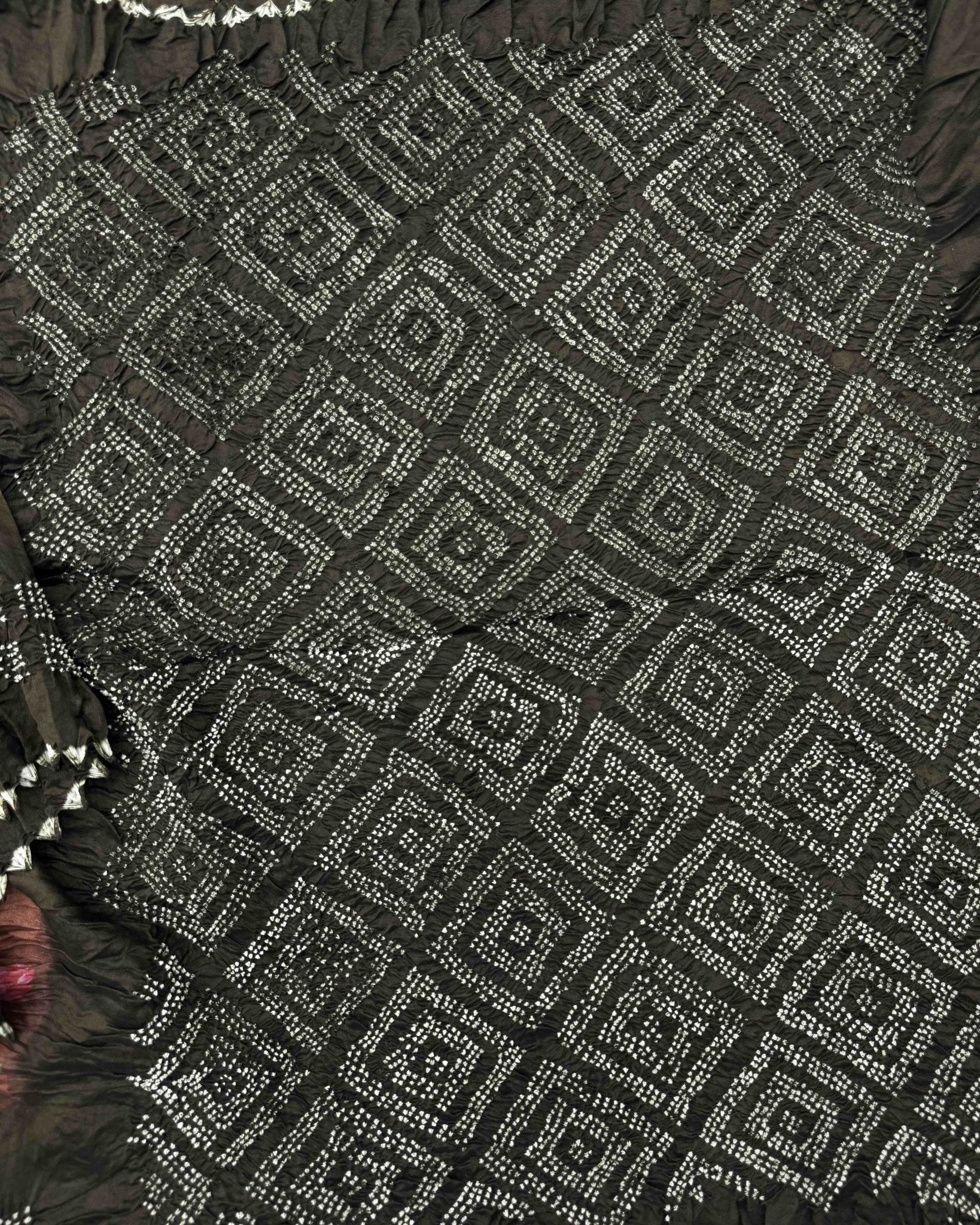 Mehendi Green & Brown Pichhwai Bandhani Saree - SindhoiPatolaArt