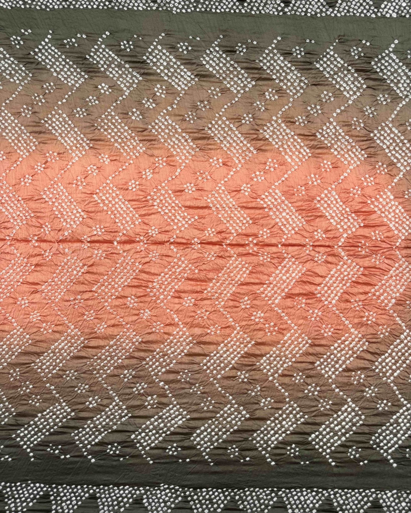 Mehendi Grey & Peach Chiniya Bandhani Saree - SindhoiPatolaArt