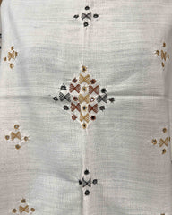 Off White Butta Mirror Kutchi Woolen Shawl - SindhoiPatolaArt