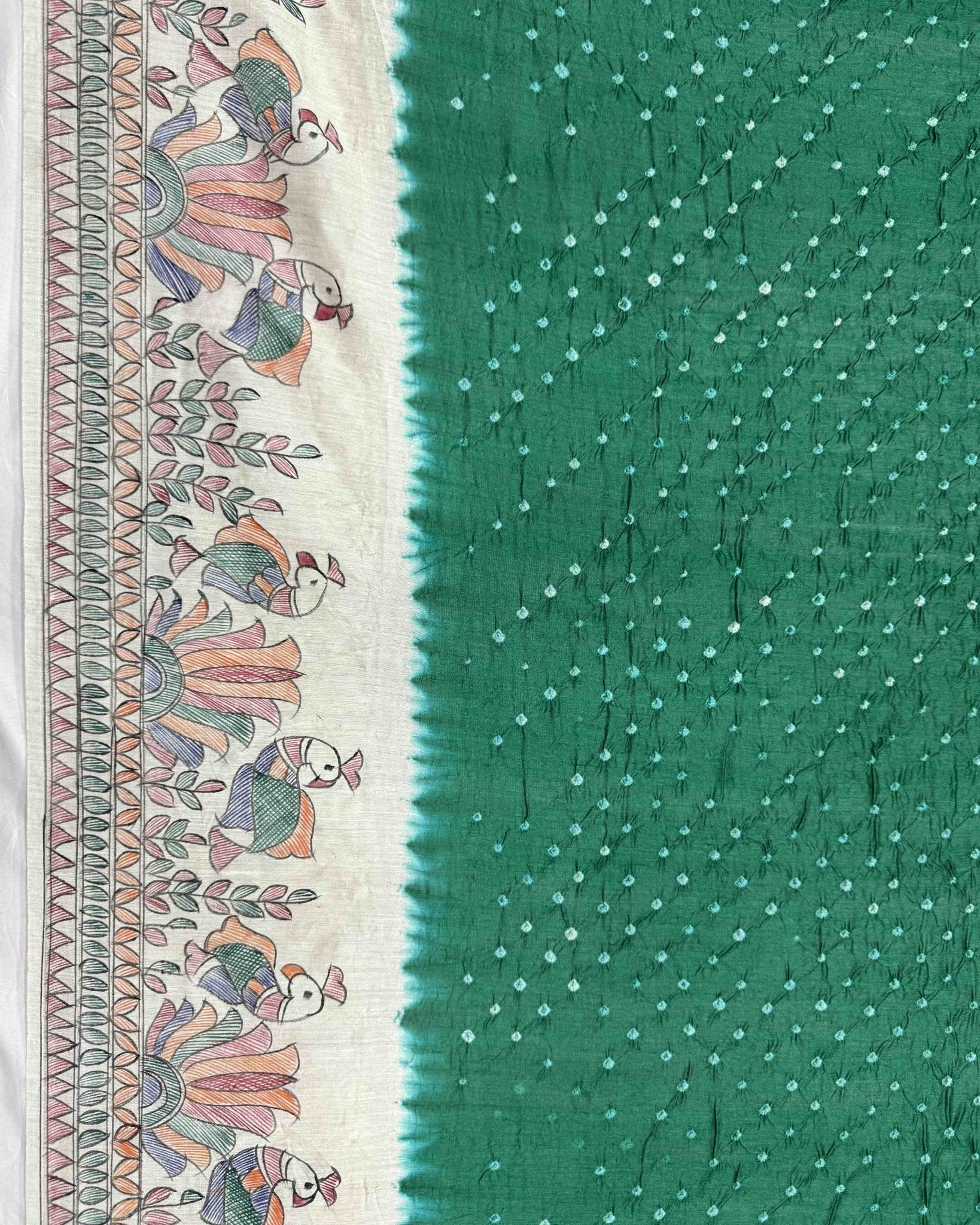 Off white & Green Madhubani Bandhani Saree - SindhoiPatolaArt