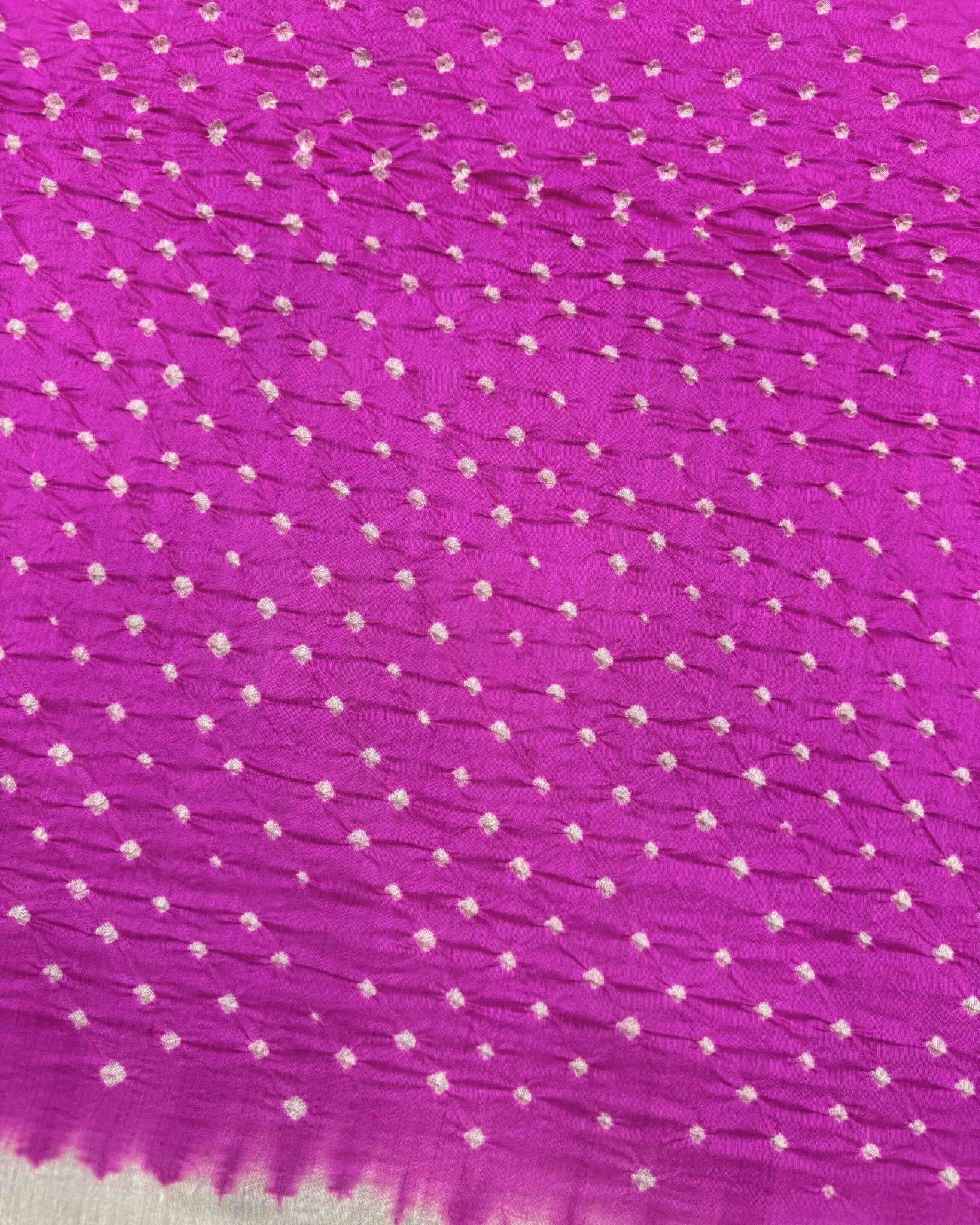 Off white & Pink Madhubani Bandhani Saree - SindhoiPatolaArt