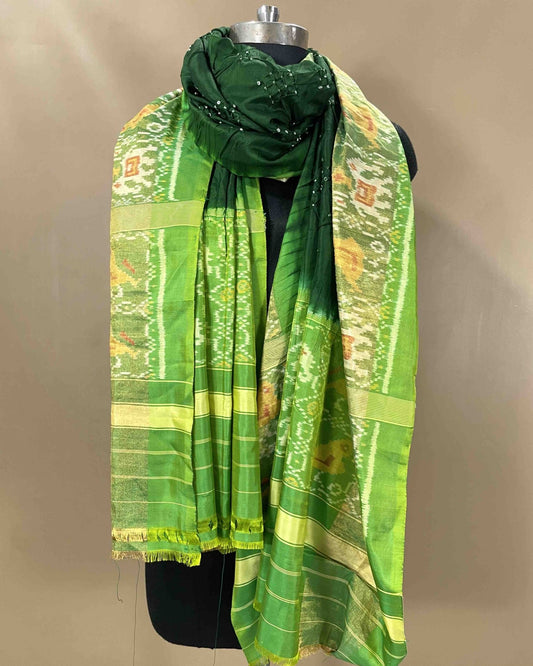 Parrot & Dark Green Bandhani Patola Dupatta - SindhoiPatolaArt