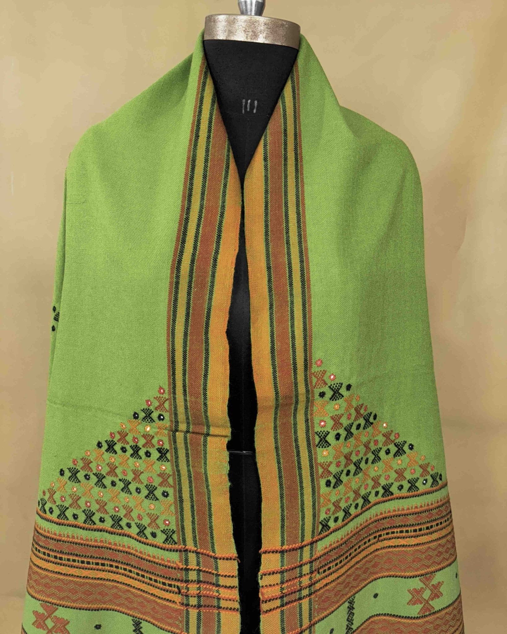 Parrot Green Butta Mirror & Corner Mirror Kutchi Woolen Shawl - SindhoiPatolaArt