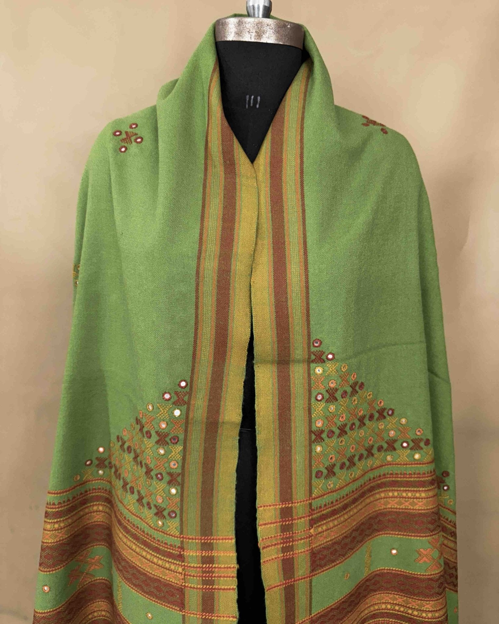 Parrot Green Butta Mirror & Corner Mirror Kutchi Woolen Shawl - SindhoiPatolaArt