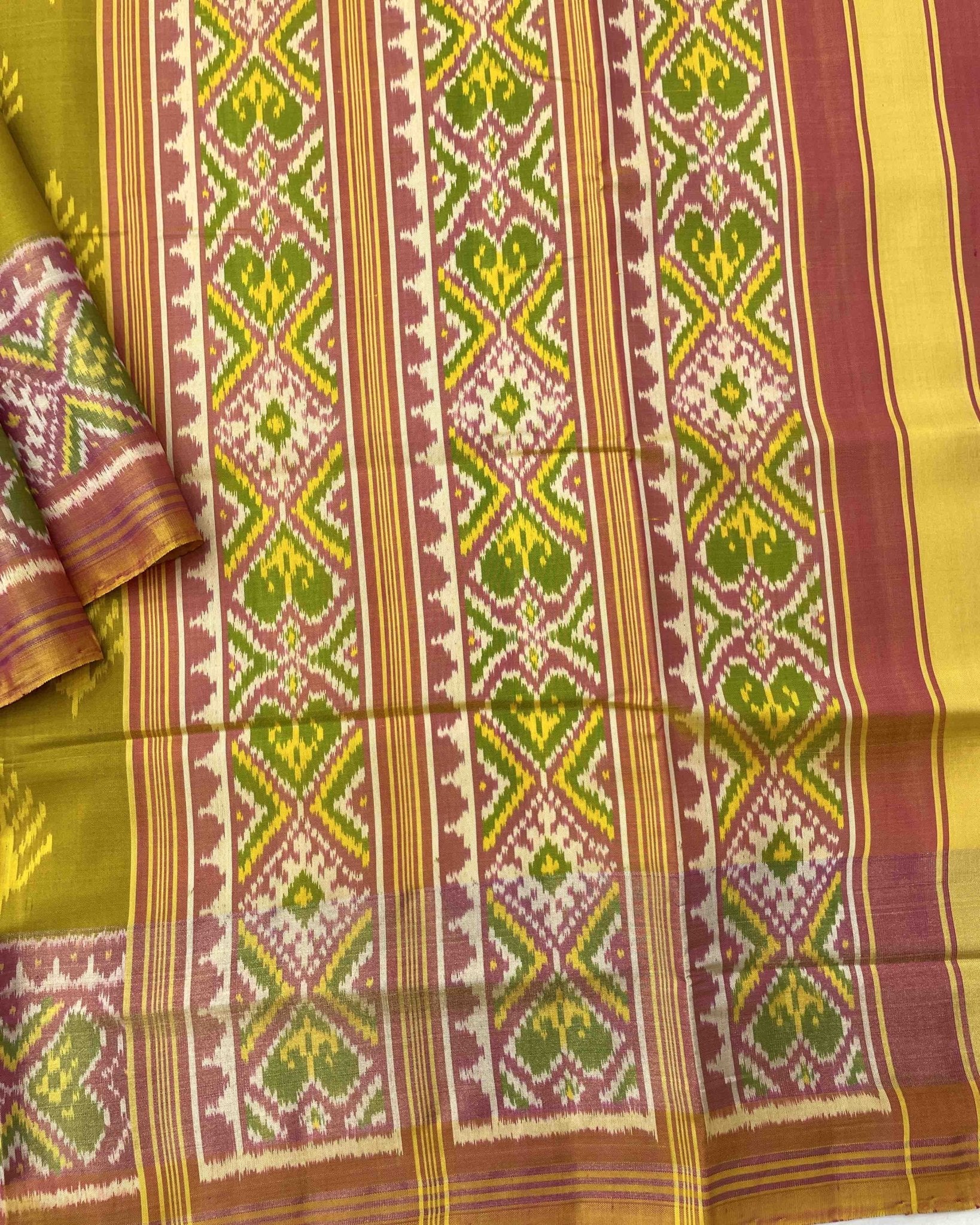 Peach & Mehendi Fancy Leaves Patola Saree - SindhoiPatolaArt
