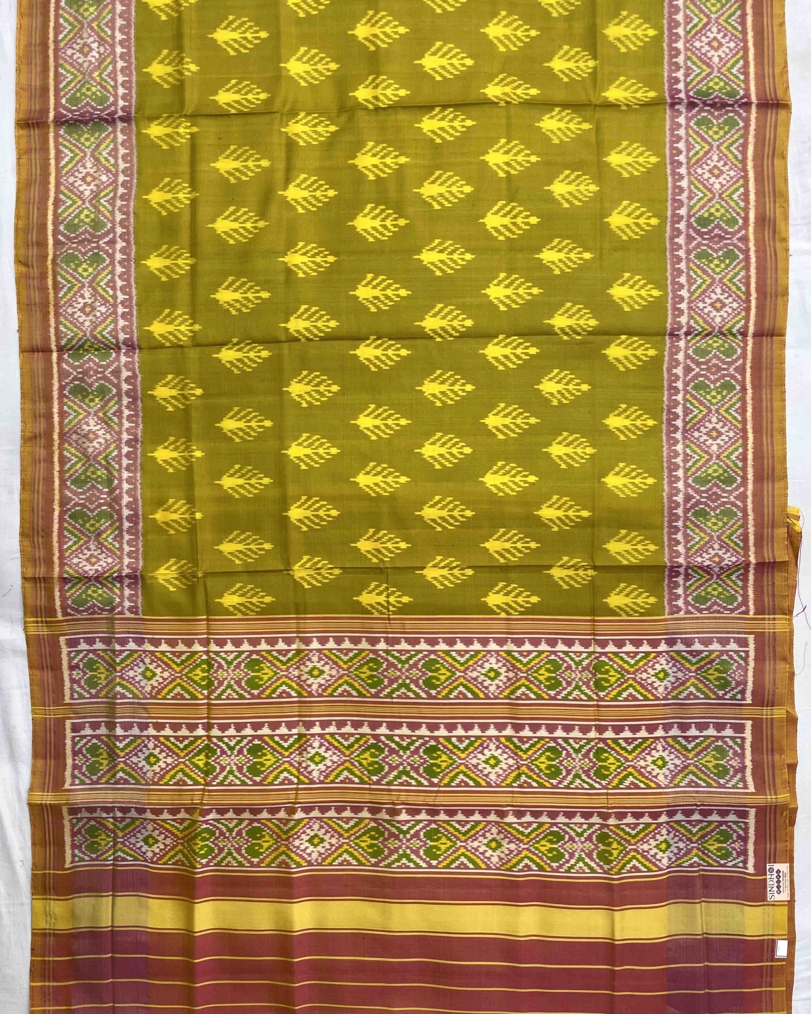 Peach & Mehendi Fancy Leaves Patola Saree - SindhoiPatolaArt