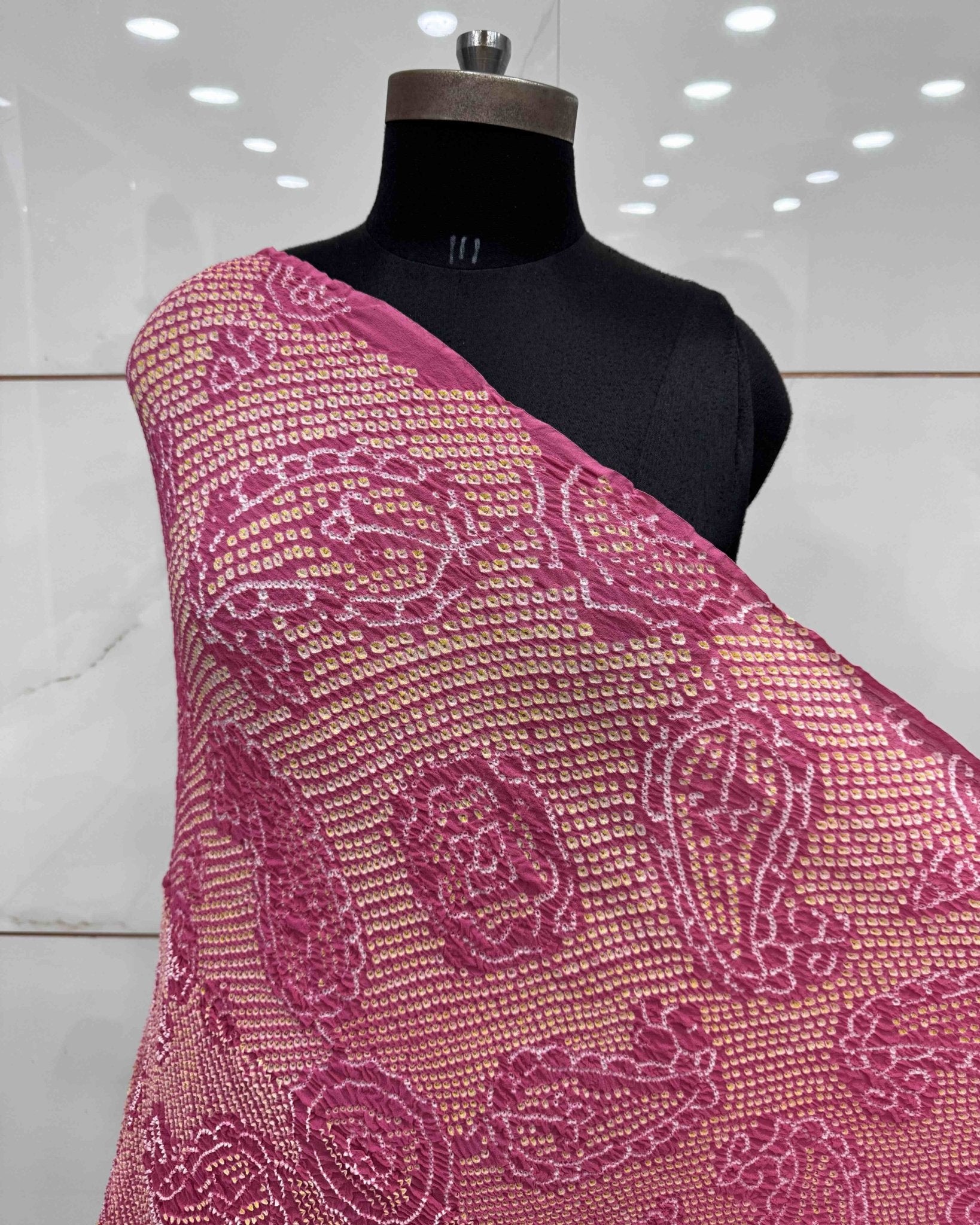 Peach Pink Georgette Bandhani Dupatta - SindhoiPatolaArt
