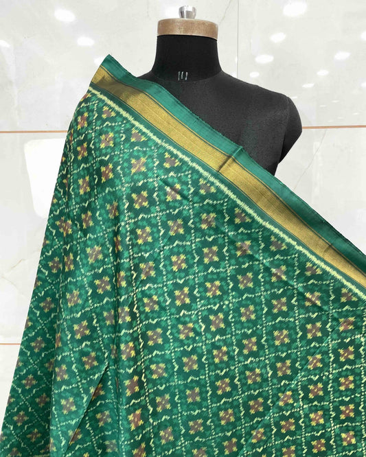 Peacock Shaded Green Buttonful Design Patola Dupatta - SindhoiPatolaArt